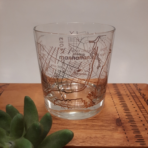 New York City Map Rocks Glass ~ Uncommon Green - Picture 1 of 8